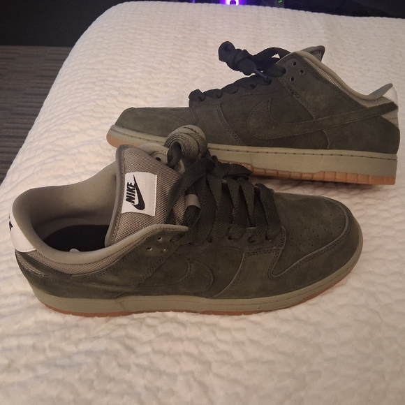 Nike SB Dunk Low Pro B 'Sequoia/Army HJ0367-301 NWB NO LID SIZE 12